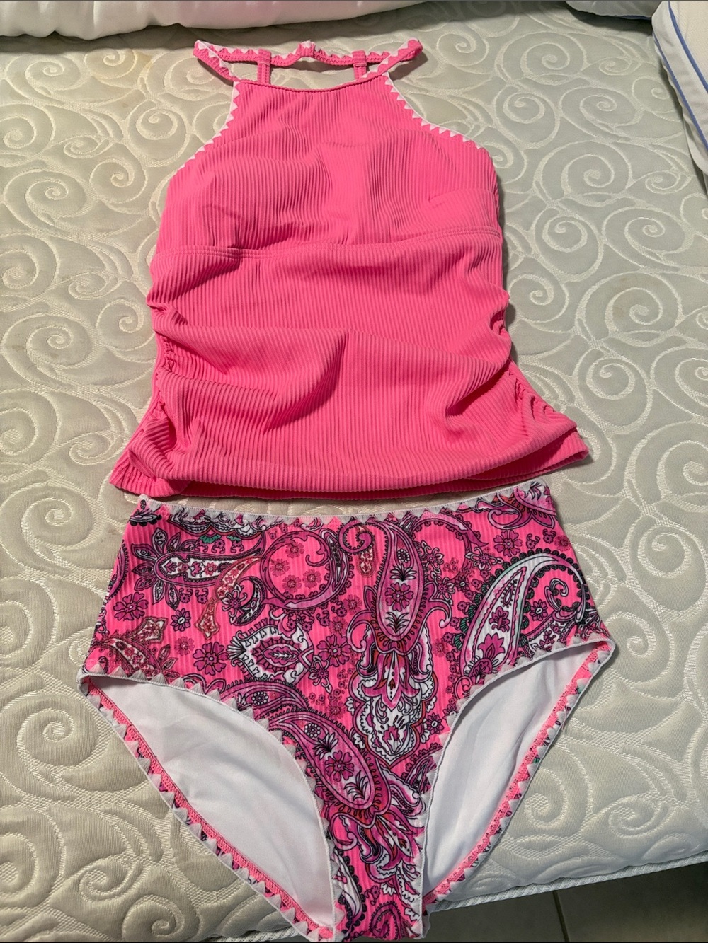 CUPSHE size Small- Pink Ribbed Tankini Top with Printed High-Waist Bottoms
